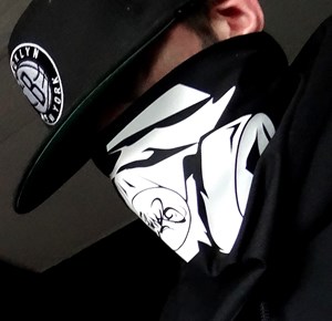 Zeige Details für Bandana "Black Mask" Bild von Bandana "Black Mask"